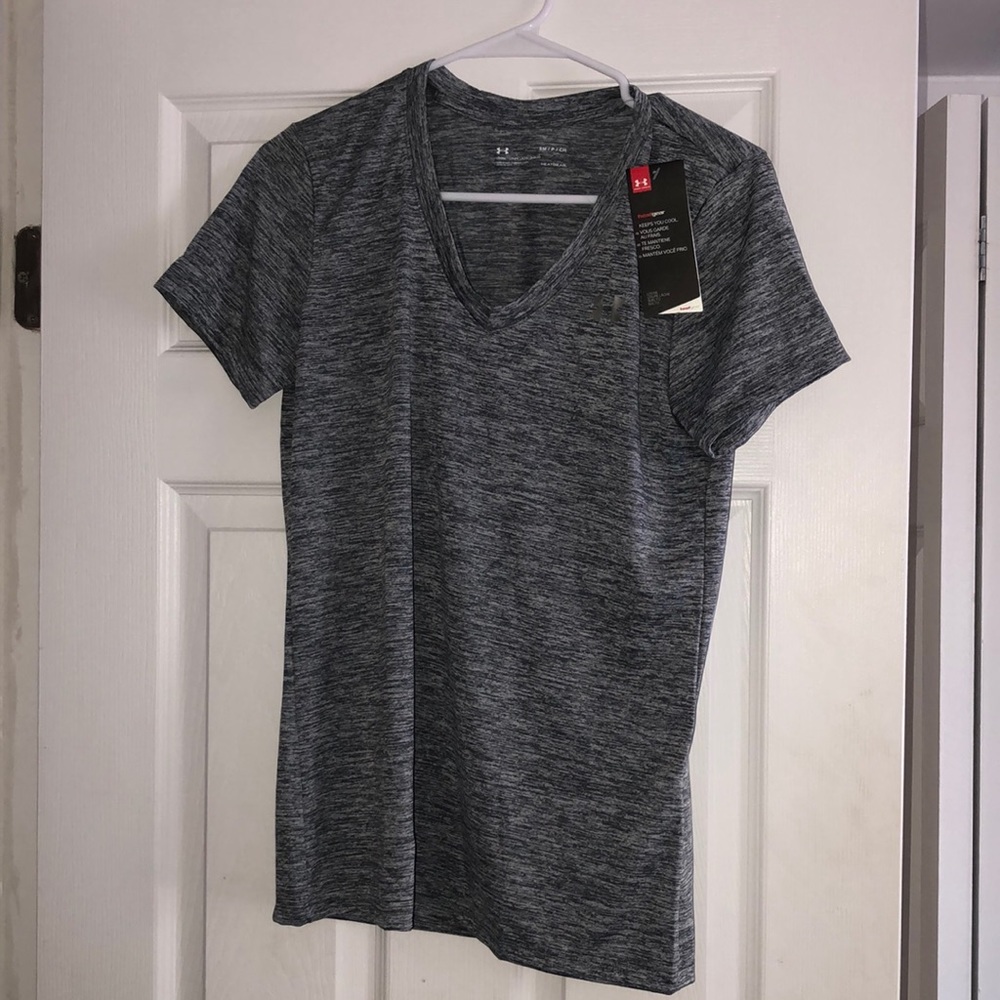 BRAND NEW with tags Woman’s under armor top